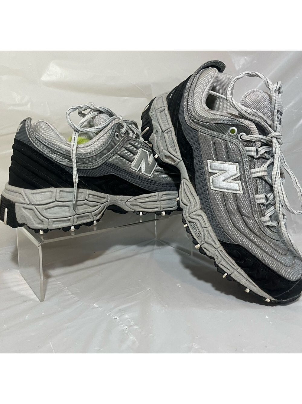 New Balance 601 Gray Black Womens Size 9 W601BK